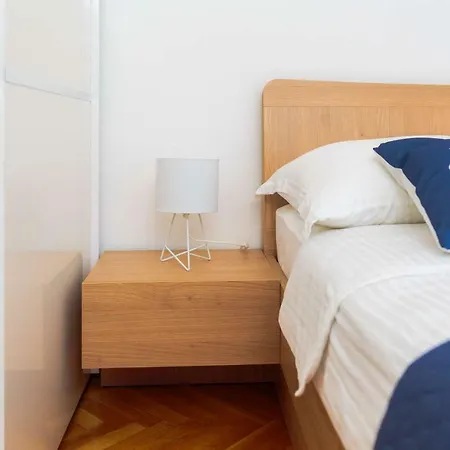 Luxury Seaside Amphora *