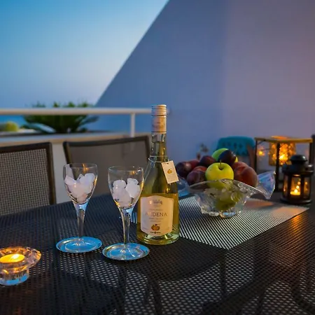 Luxury Seaside Amphora *