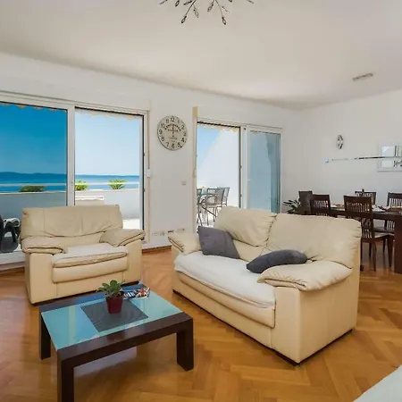 Luxury Seaside Amphora Apartment