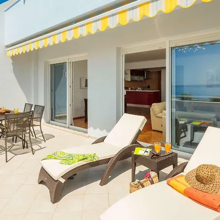 Luxury Seaside Amphora Apartment