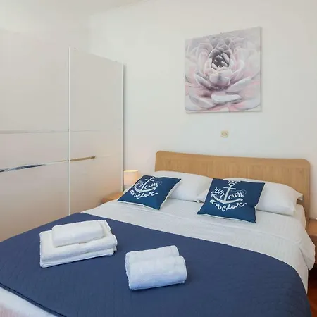 Luxury Seaside Amphora Split